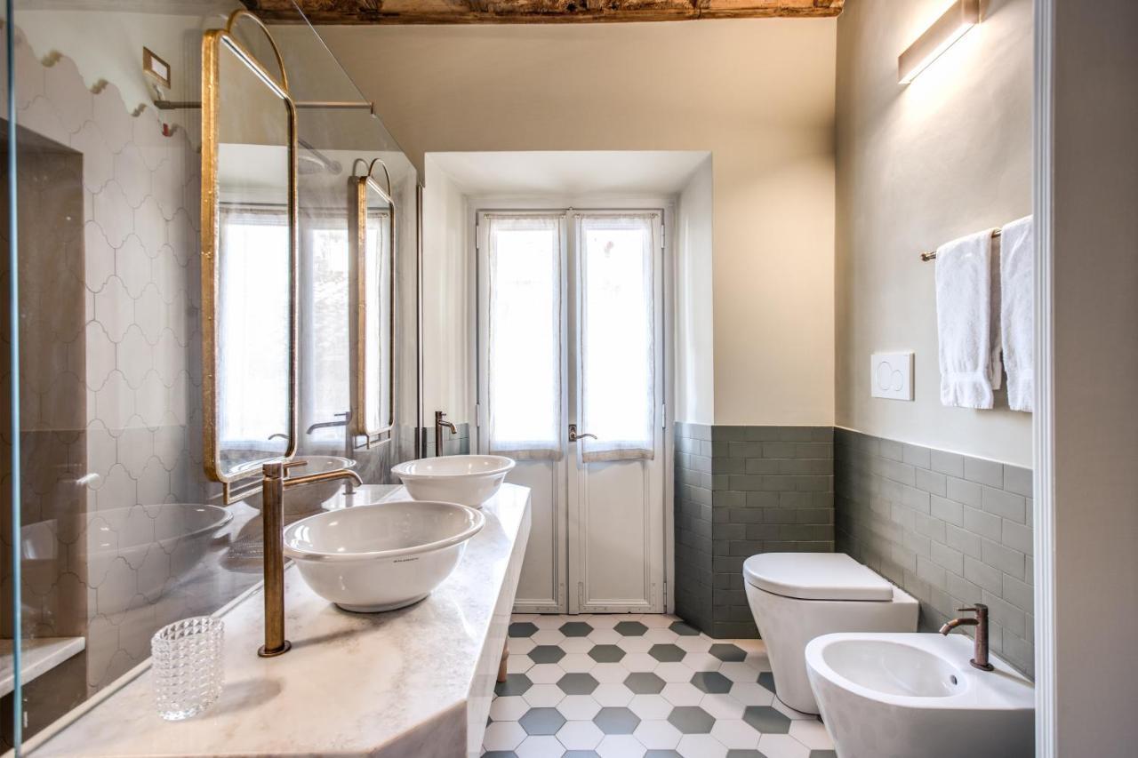 Febo Decharm Apartment Rom